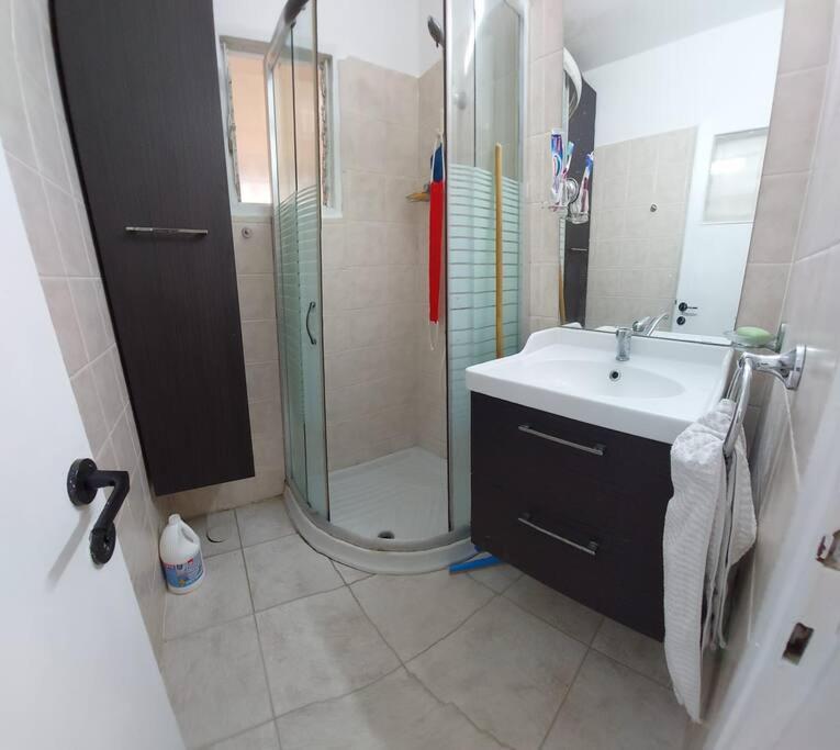 הנביאים 1 נתניה Naveim Apartment Exterior photo